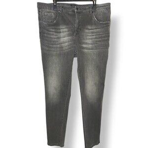 Universal Standard Women's High-Rise 5 Pocket VintageLogan Jeans In Gray…